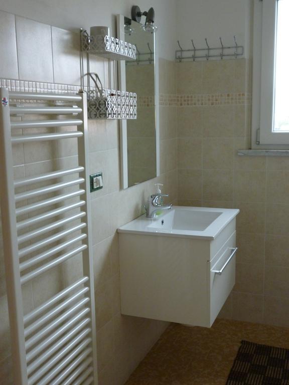 Hotel Elicrim Santo Stefano di Magra Pokoj fotografie